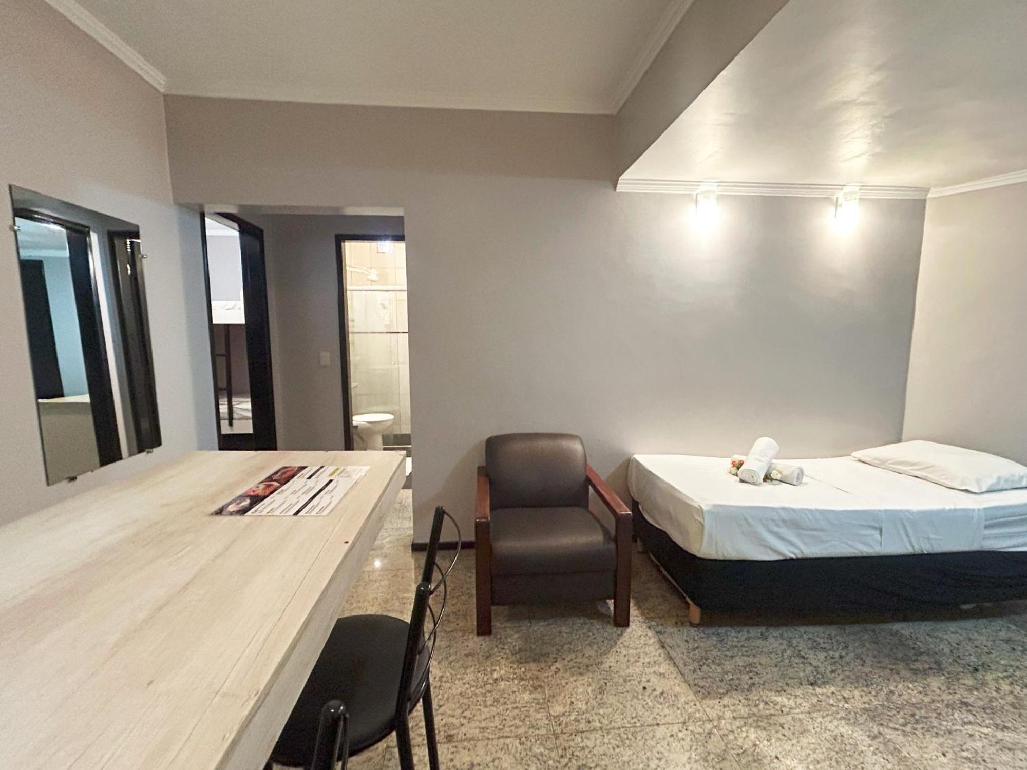 Hotel Econotel By Bsb Inn Brasília Bilik gambar