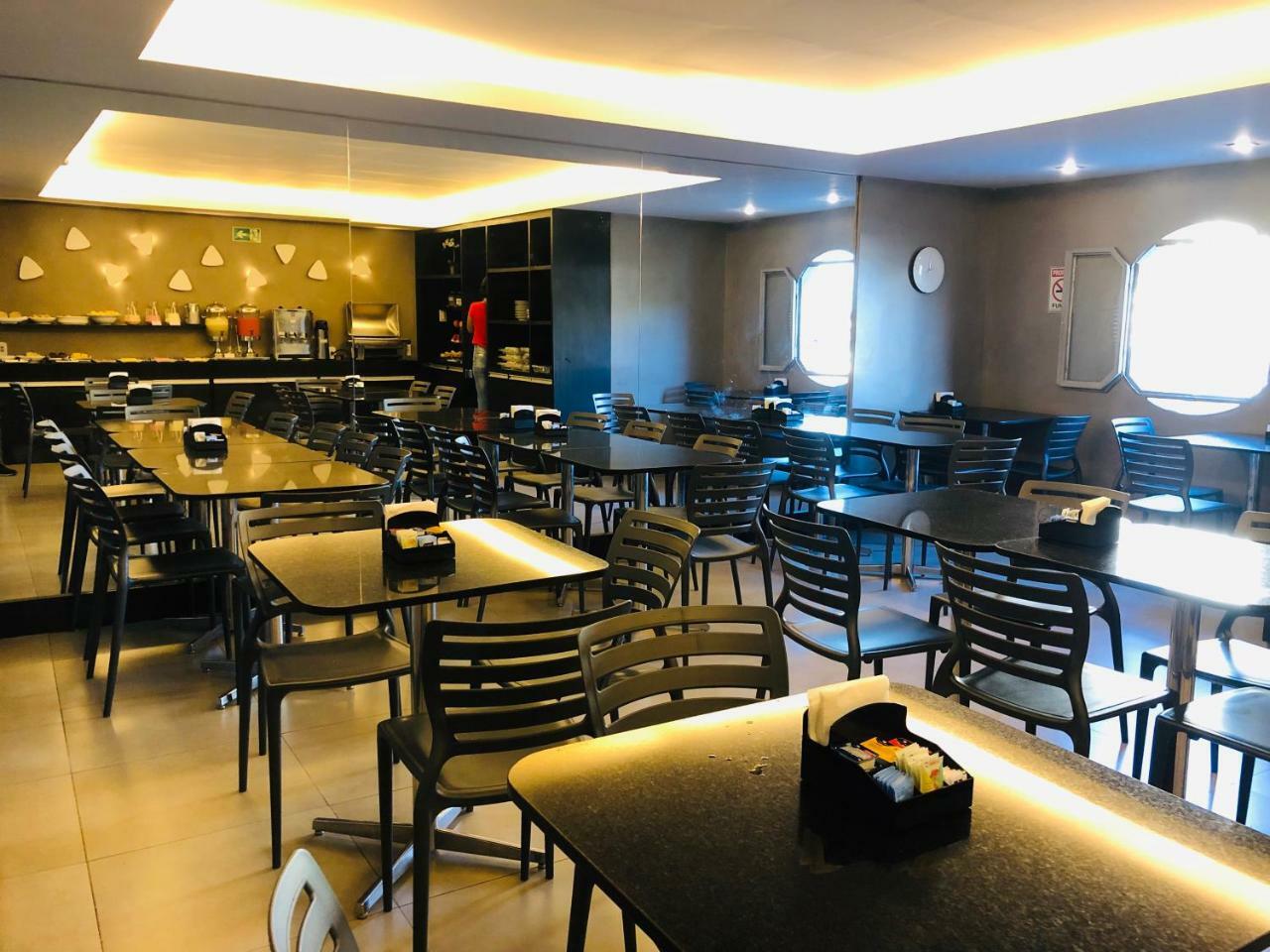 Hotel Econotel By Bsb Inn Brasília Luaran gambar